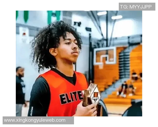 二年级球员崭露头角卡斯尔与萨尔场均得分均超15分