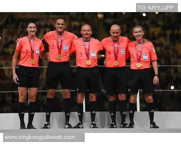 波兰名裁马齐尼亚克执法世预赛挪威对阵以色列精彩对决